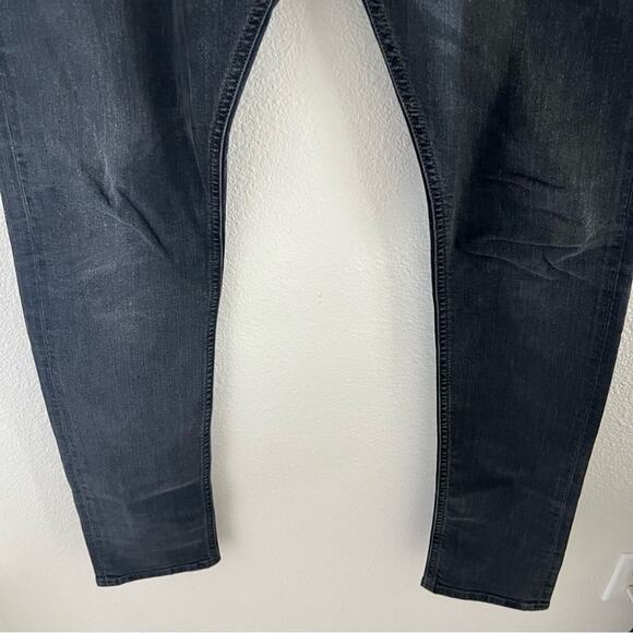 Diesel Men's Tepphar Slim Carrot Jeans Black Wash Button Fly W27 L32 - Picture 10 of 13